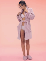 Короткий халат від Victoria's Secret Logo Short Cozy Robe - Зображення 2