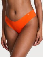 Безшовні трусики тонг Victoria's Secret No-Show Thong Panty
