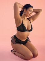Комплект Victoria's Secret Sheer Rose Dot Triangle Bralette & Flutter Panty Set - Зображення 5