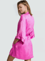 Атласний халат Victoria's Secret Glazed Satin Dew Drop Heart Short Robe - Зображення 2