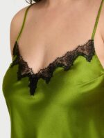 Комплект для сну Victoria's Secret Satin Rose Lace-Trim Cami & Flutter Short Set - Зображення 3