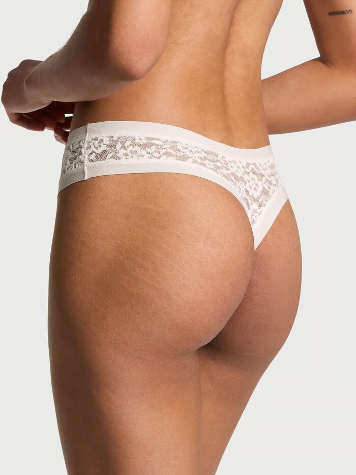 Мереживні безшовні трусики тонг No-Show No-Show Lace Thong Panty - Зображення 2